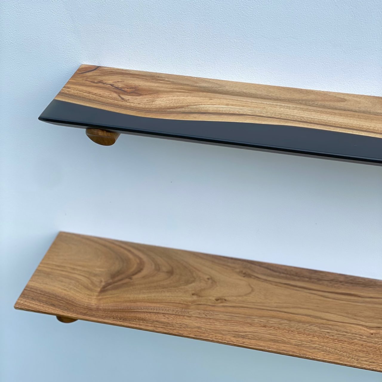 Плаваюча полиця Walnut Classic